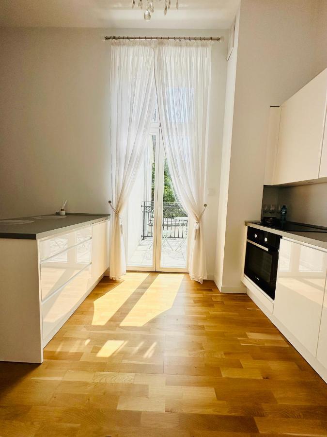 Marilyn W Kamienicy Wicherkiewiczow Apartament